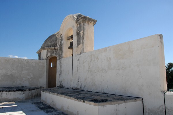 Baluarte de San Juan, sentry box & espadaña - Baluartes (Bastions)