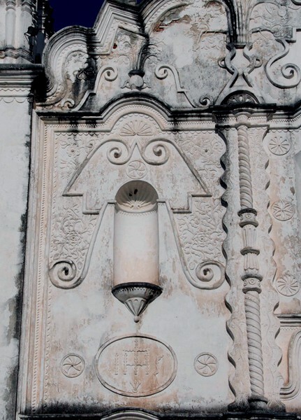 San Bartolo Apóstol, façade, second tier left - San Bartolo Yautepec, Oaxaca