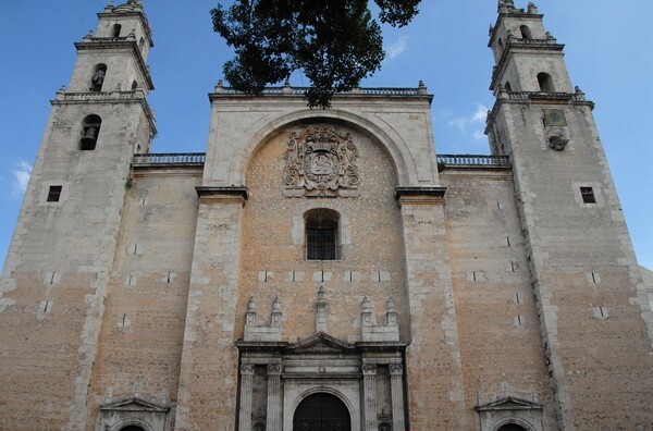 San Ildefonso, façade - San Ildefonso (Catedral)