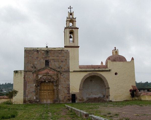 Santa María del Pino, façade & capilla abierta - Pino Suárez, Hidalgo