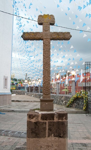 Santa María, atrial cross, back - Nativitas, Tlaxcala