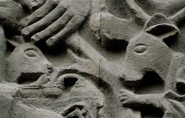 Left pilaster detail - Casa del que mató el aminal (main portal)