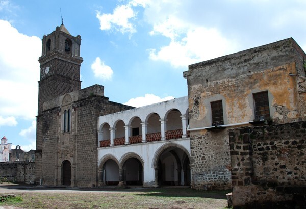 Façade & portería - San Andrés, façade, portería & atrial gate