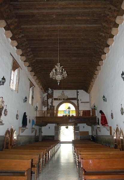 Nave & choir - SS Pedro y Pablo