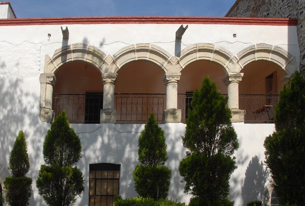 San Pedro Apóstol, patio loggia - San Pedro Tlaquilpan, Hidalgo