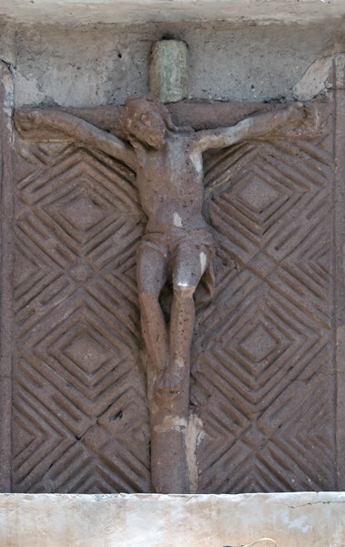 Exterior chapel portal, Crucifixion - La Asunción, Capilla del Santo Señor