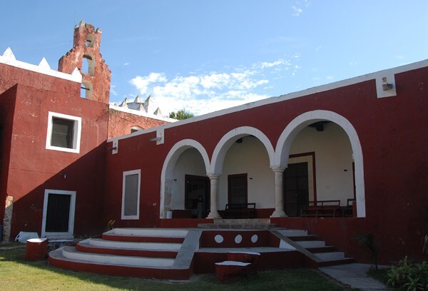 SS Pedro y Pablo, capilla abierta - Teabo, Yucatán