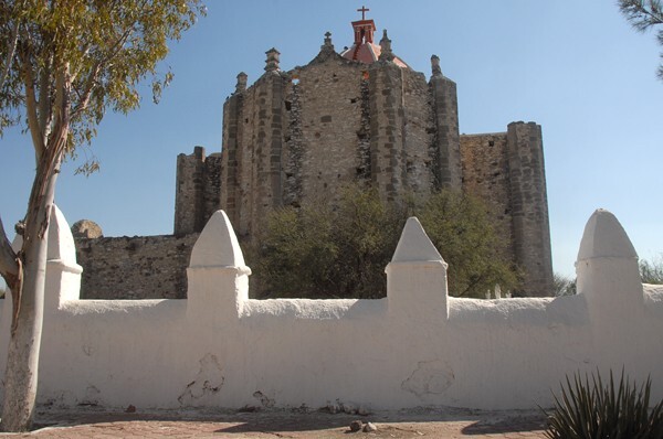 Nuestra Señora de los Remedios, apse & atrial wall - Los Remedios, Hidalgo