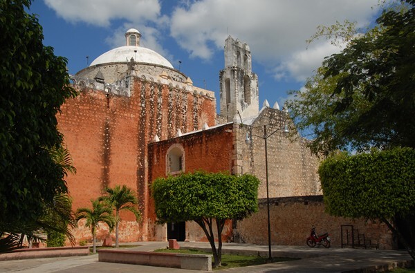 San Antonio, dome & espadaña - Ticul, Yucatán