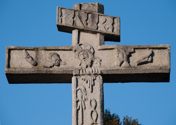 Atrial cross, front crossing - San Agustín
