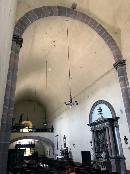 Nave & choir - San Martín