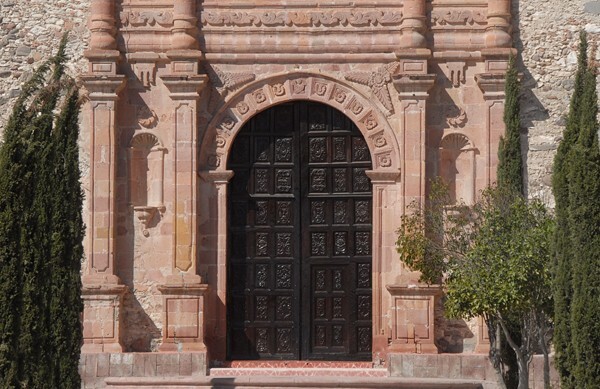 Nuestra Señora de los Remedios, façade, lower story & main portal - Los Remedios, Hidalgo