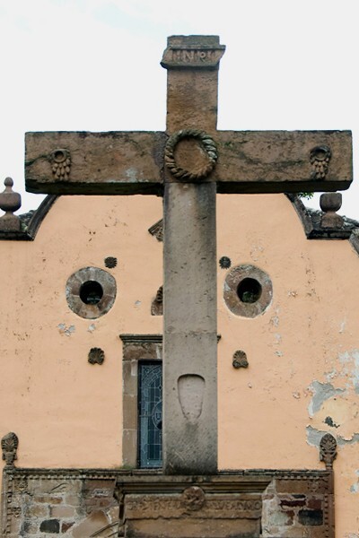 La Asunción de Nuestra Señora, atrial cross, front - Sevina, Michoacán