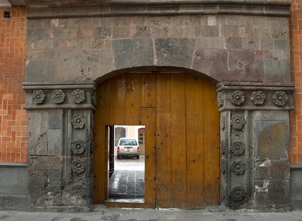 Main portal - Alhóndiga