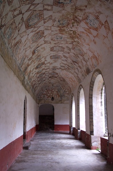 Santiago Apóstol, lower cloister walk - Ocuituco, Morelos