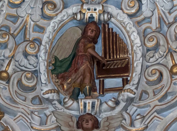 Cupola detail, musician - Cupola, sanctuary, transepts & sotocoro