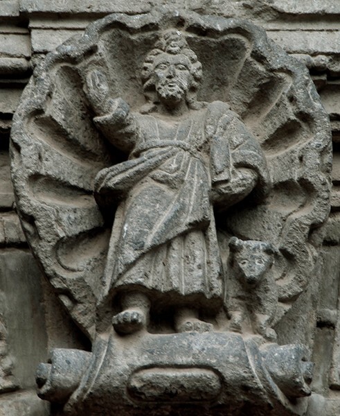 Lower cloister arch keystone, St. Dominic - La Merced (cloister)