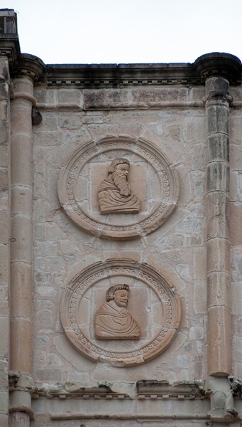 San Juan Bautista, façade, top tier, right side roundels - San Juan Bautista, church