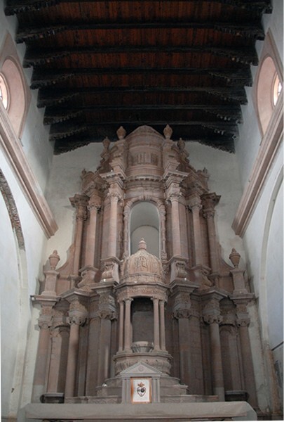 San Francisco, high altar - Peribán, Michoacán