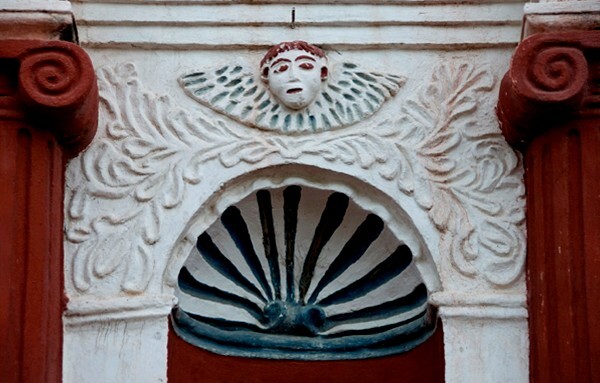 Santa Ana, façade sculpture niche - Santa Ana del Valle, Oaxaca