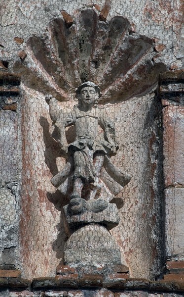 San Miguel, façade, niche sculpture, St. Michael Archangel - Taxco, Guerrero