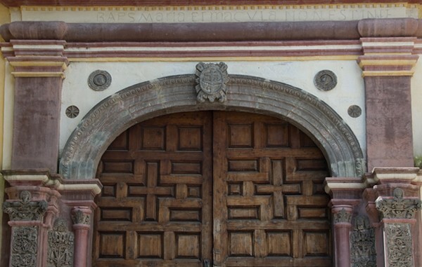 San Francisco, porciúncula portal, detail - San Francisco