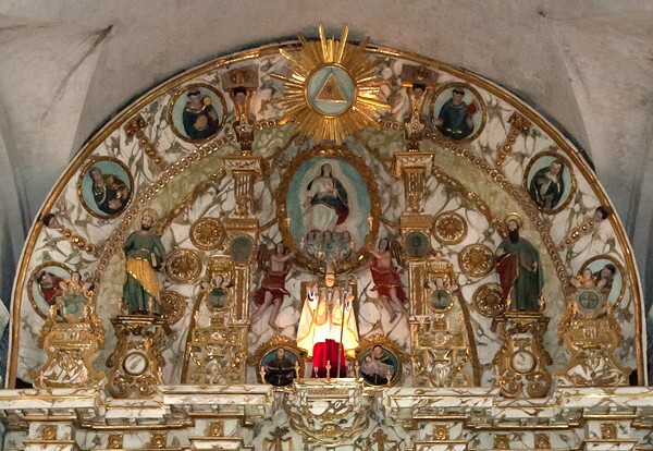 San Toribio, high altar, upper story - Papalotla, México