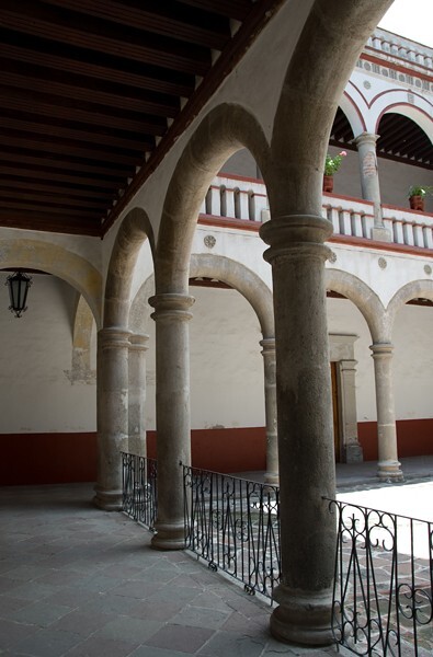 San Francisco, cloister - San Francisco