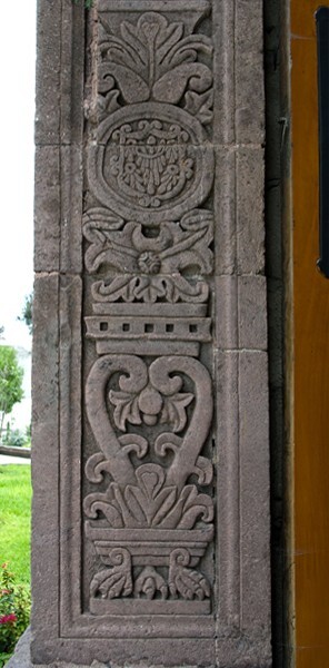 Façade portal, left jamb - Santiago Apóstol