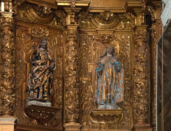 High altar, second story, right sculptures - Nave, high altar & sacristy door