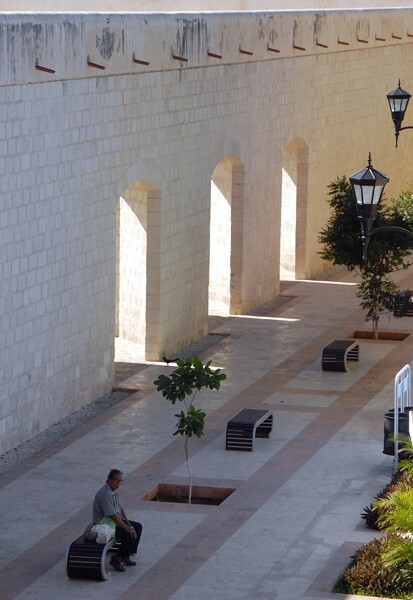 Baluarte de San Juan, transverse arches - Baluartes (Bastions)