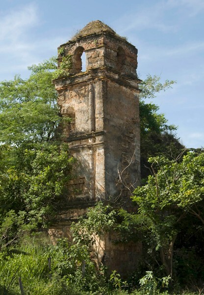 ex-convento Escuintenango, bell-tower - Ranchería San Francisco Playa Grande (ruins), Chiapas