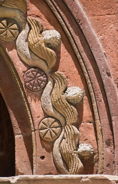 Capilla Casqueros, façade portal, archivolt detail - San Miguel Viejo, Guanajuato