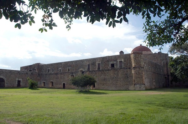 Santiago Matamoros, convento - Santiago Matamoros, church & cloister