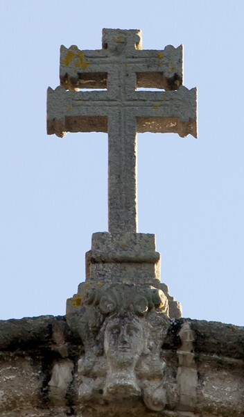 San Pedro, roof cross - San Pedro Bocaneo, Michoacán