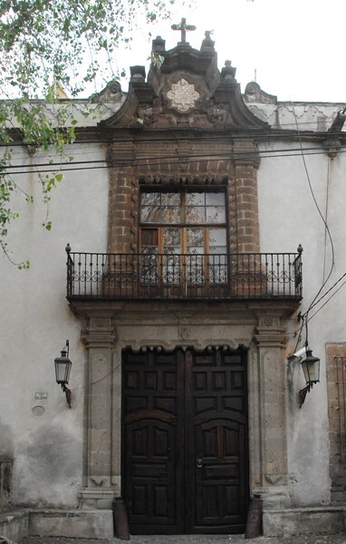 Main entrance - ex-Hacienda Santa Mónica