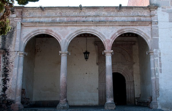 Portería - San Miguel Arcángel, façade & portería