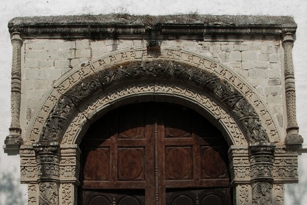 Façade portal, archivolt & alfiz - Molango, Hidalgo