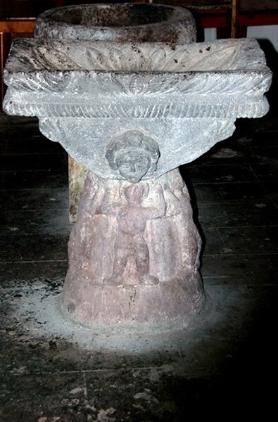 San Luis Rey, baptismal font - Apizaquito, Tlaxcala