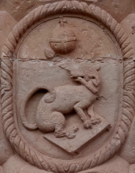 Façade, lower tier pillar, base detail - Façade & Capilla Abierta