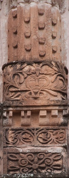 Second tier column (far right) - Façade