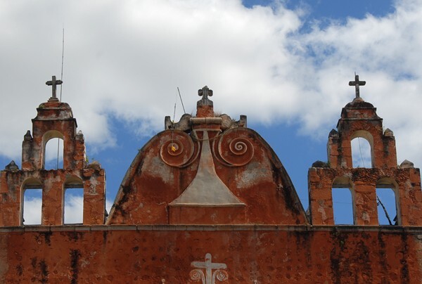 San Antonio, façade gable & espadañas - Ticul, Yucatán
