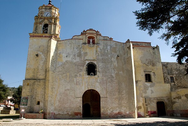 Façade & bell-tower - San Juan Bautista, facade, convento, cloister & lower walk murals