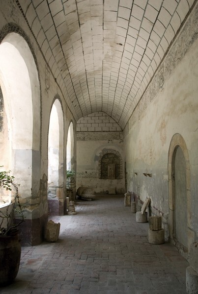 Lower cloister walk - San Martín, nave, cloister & convento