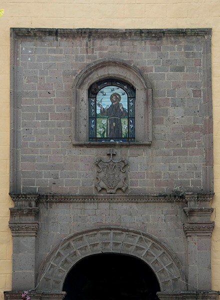 San Francisco, façade alfiz & portal archivolt - Tepeji del Río, Hidalgo