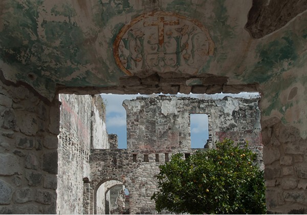 Convento flat arch - Santiago Apóstol (ruins)