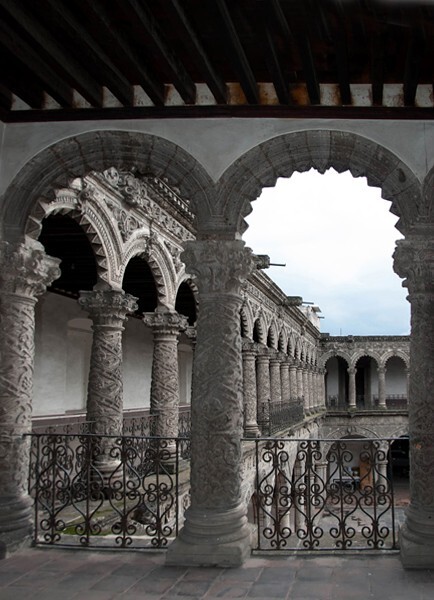Upper cloister walk arches - La Merced (cloister)