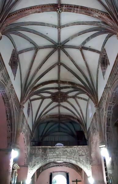San Juan Bautista, nave & choir loft rib vaults - San Juan Bautista, church