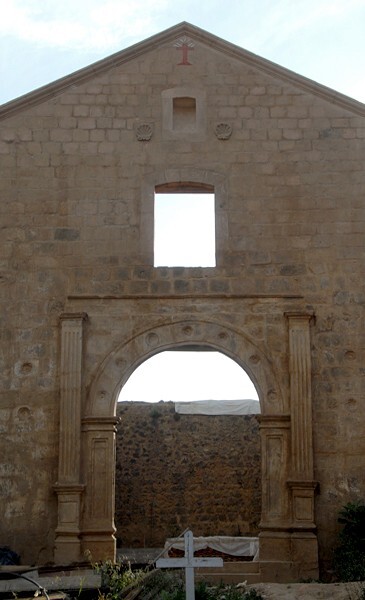 Guatapera, Hospitalito (Yurishio) façade - Tanaco, Michoacán