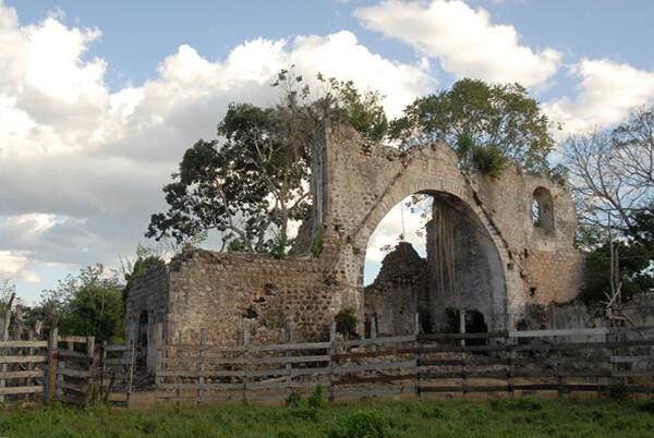 San Bartolomé, apse (capilla abierta) - Tahcambo, Yucatán